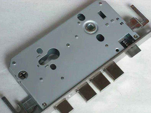 复兴24小时上门开锁公司